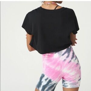 NWOT WSLY Rivington Tie Dye Biker Shorts 7”